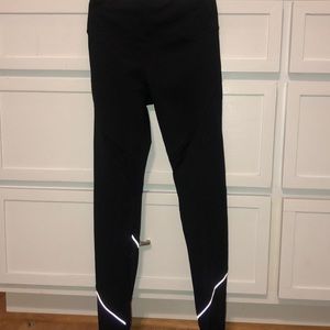 Fabletics mesh workout leggings